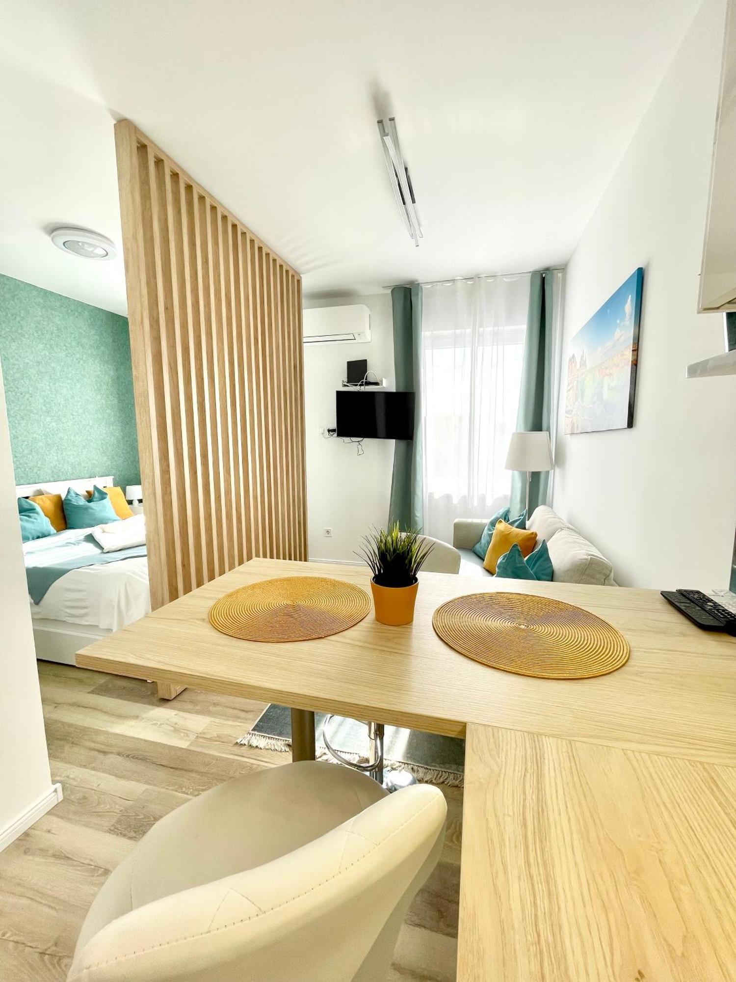 Margaret Apartment Next To The Lukacs Spa With Panorama Danube Budapest Exterior foto